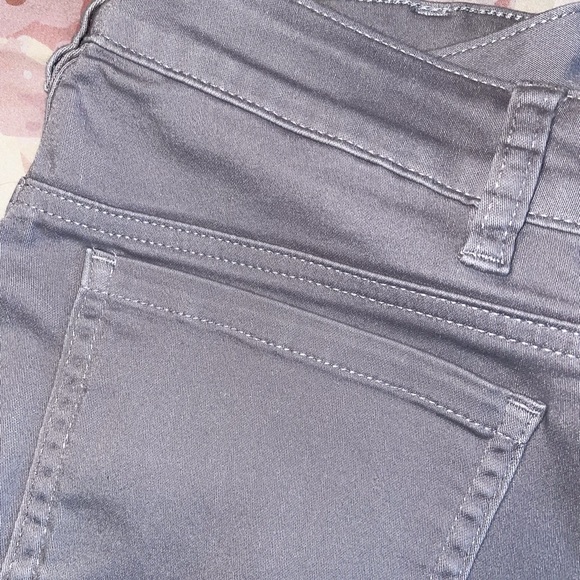 Lite Grey side 8 skinny jeans/jiggings. - Picture 1 of 4